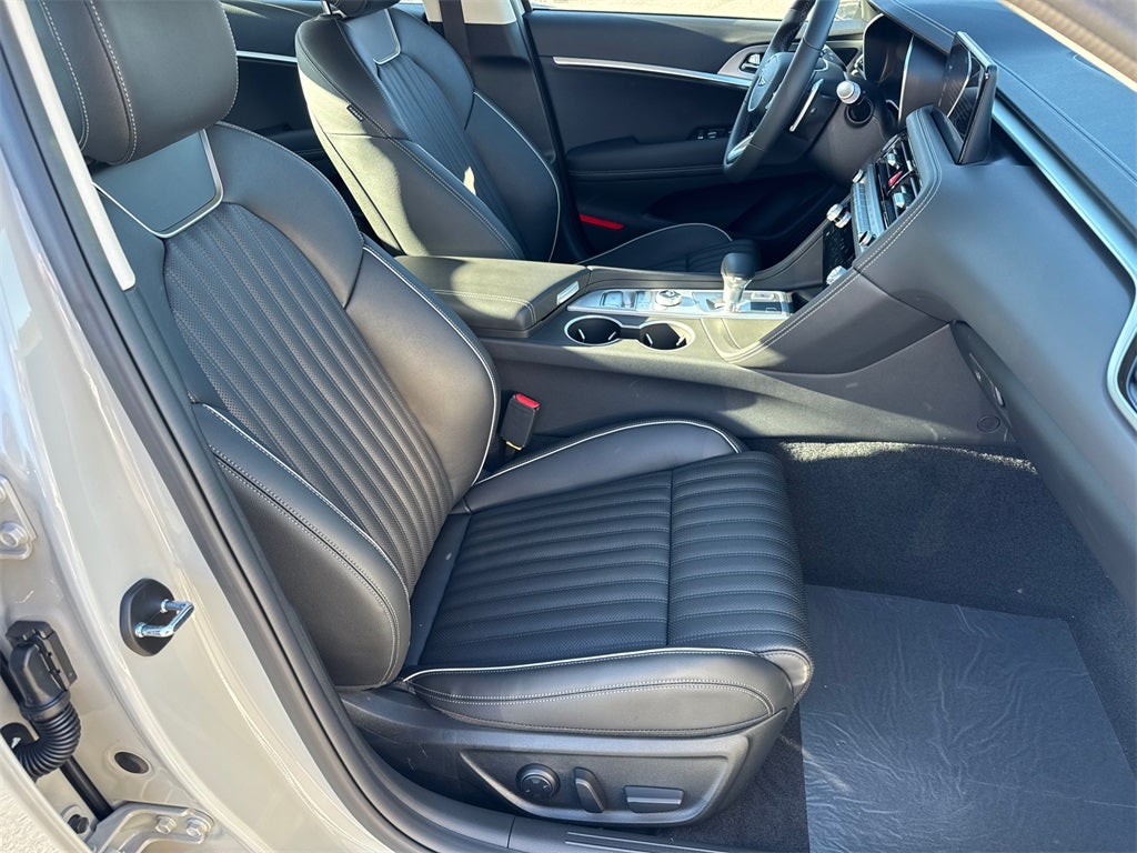 2026 Genesis G70 2.5T PRESTIGE