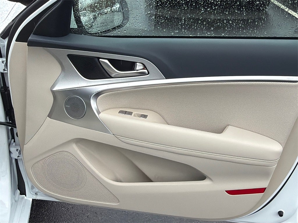 2026 Genesis G70 2.5T PRESTIGE