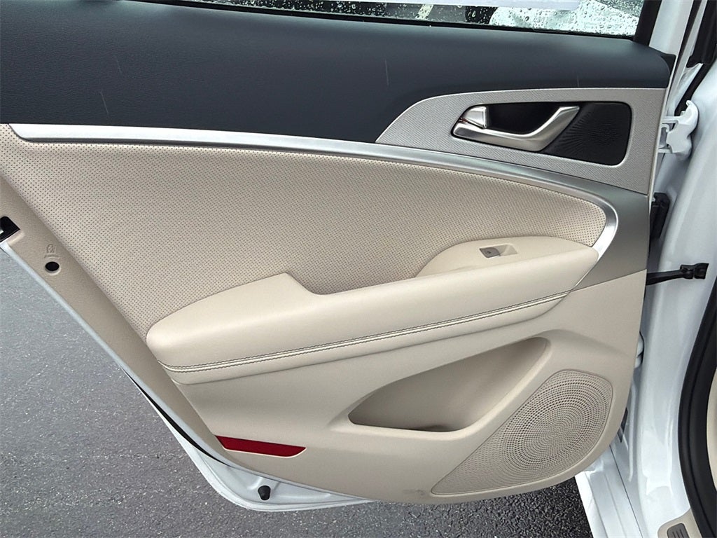 2026 Genesis G70 2.5T PRESTIGE