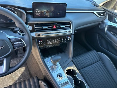 2026 Genesis G70 2.5T PRESTIGE