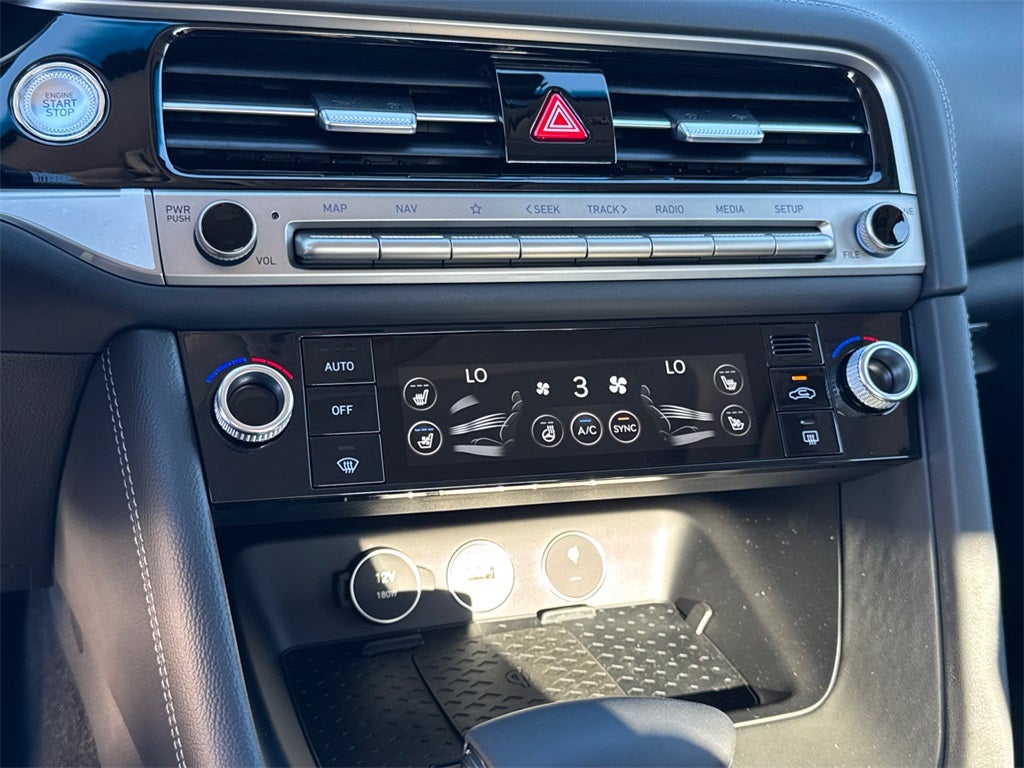 2026 Genesis G70 2.5T PRESTIGE