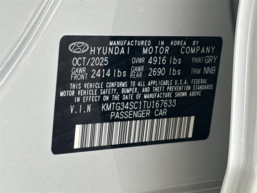 2026 Genesis G70 2.5T PRESTIGE