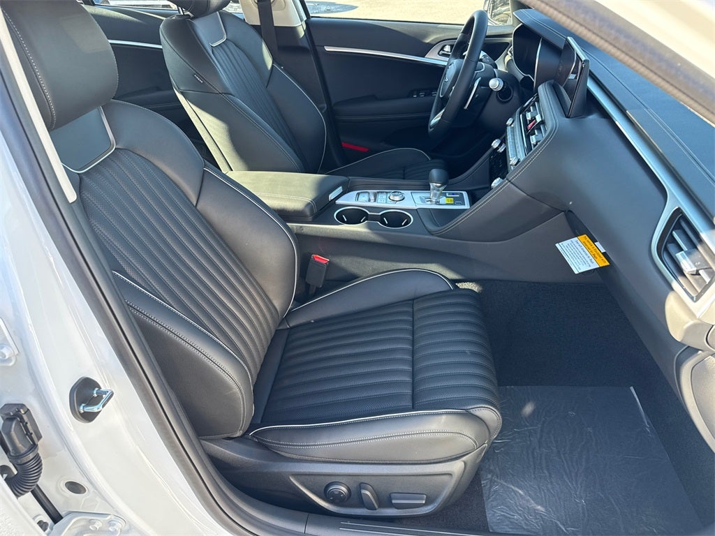 2026 Genesis G70 2.5T PRESTIGE