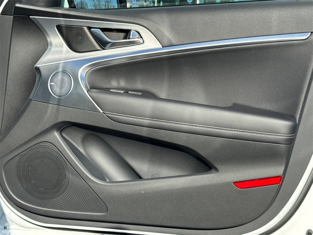 2026 Genesis G70 2.5T PRESTIGE