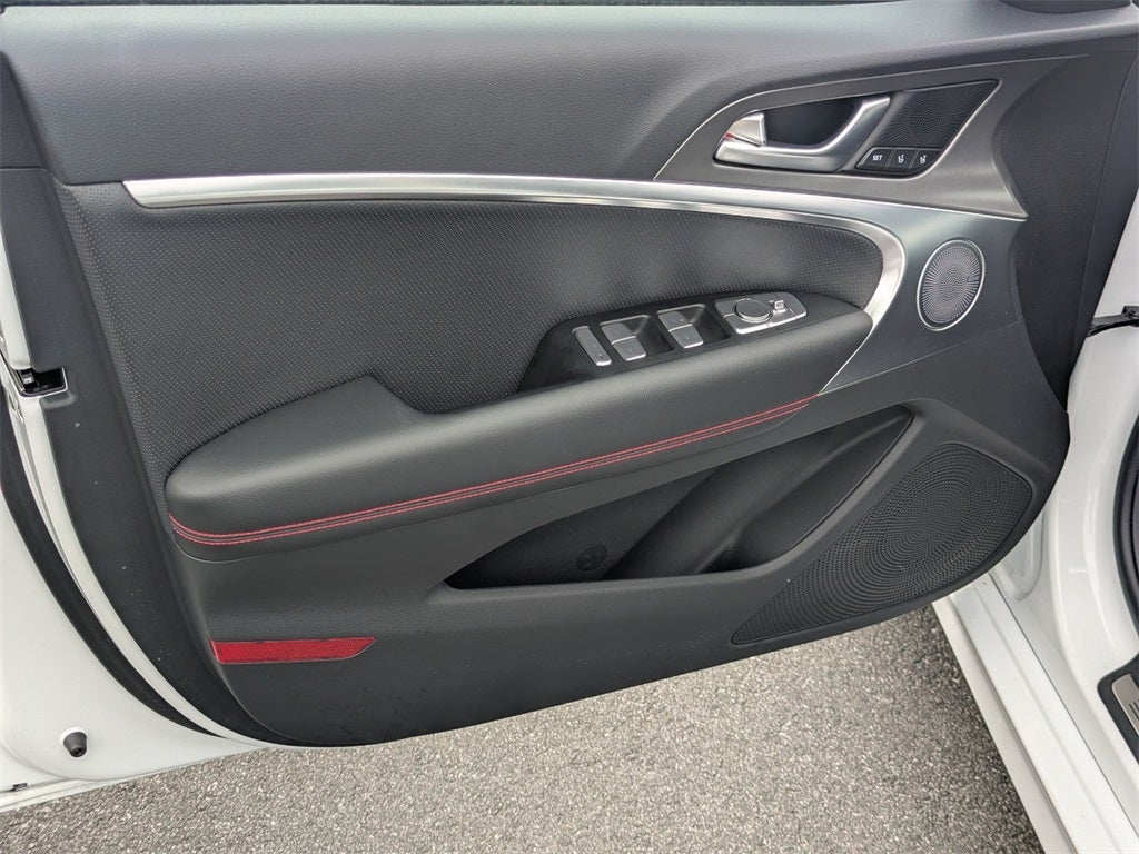 2025 Genesis G70 2.5T Sport Prestige