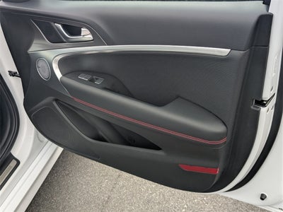 2025 Genesis G70 2.5T Sport Prestige