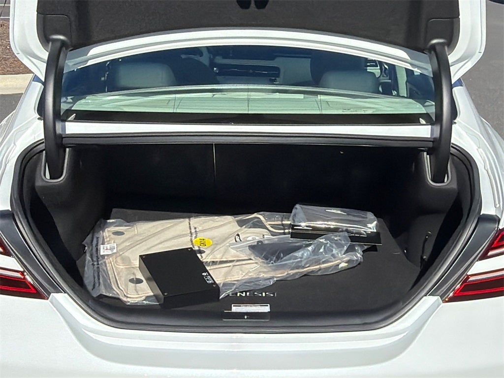 2026 Genesis G70 2.5T PRESTIGE