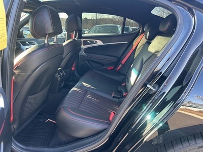 2023 Genesis G70 2.0T