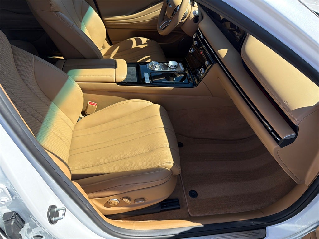 2025 Genesis G80 2.5T