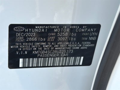 2024 Genesis G80 2.5T