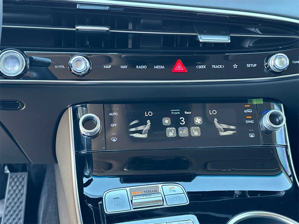 2026 Genesis GV70 2.5T