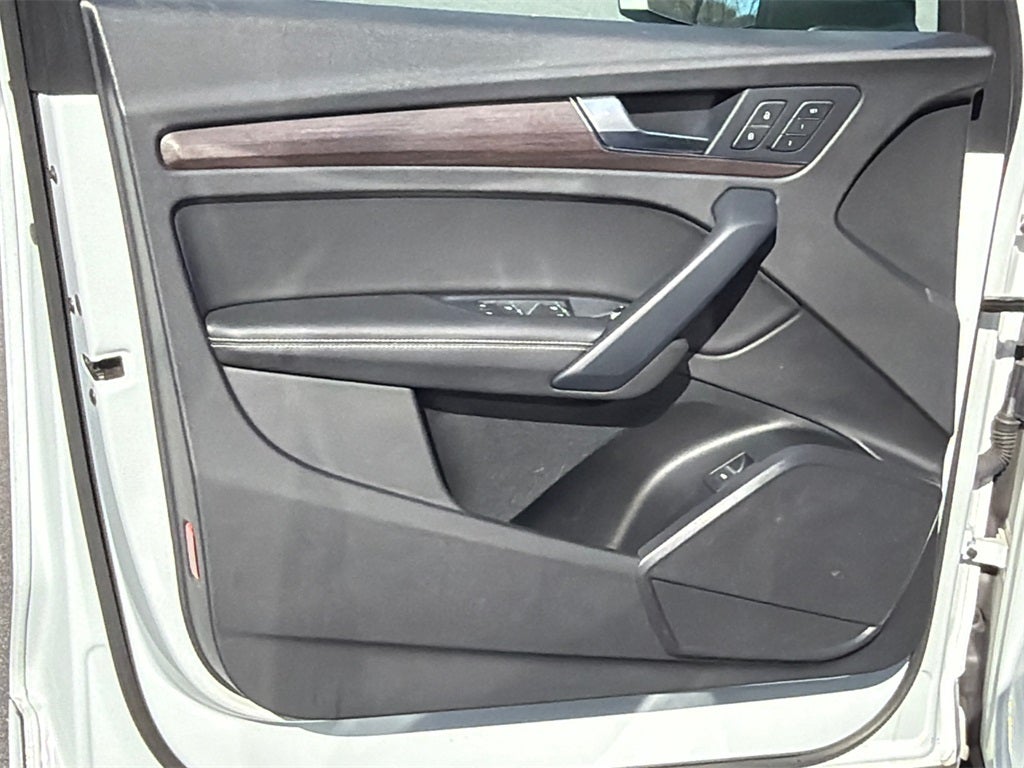 2021 Audi Q5 45 Premium Plus quattro