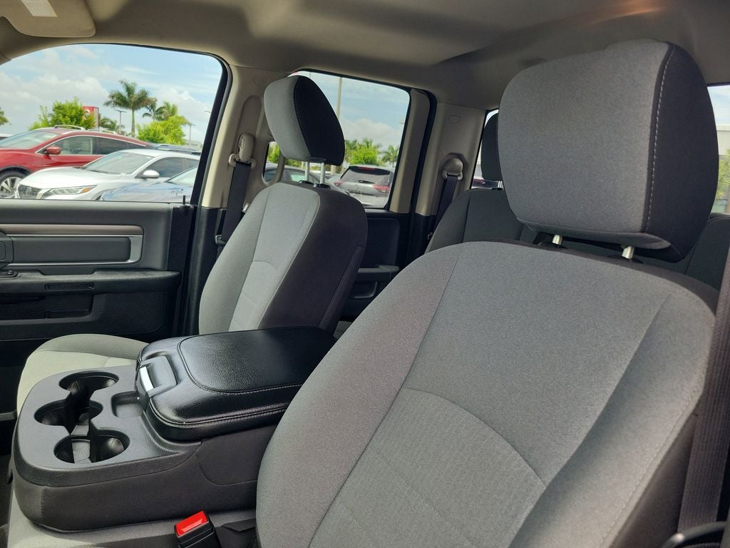 2024 RAM 1500 Classic SLT