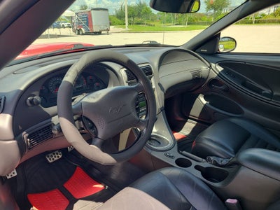 2004 Ford Mustang GT Deluxe