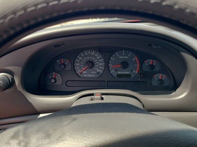 2004 Ford Mustang GT Deluxe