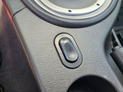 2004 Ford Mustang GT Deluxe