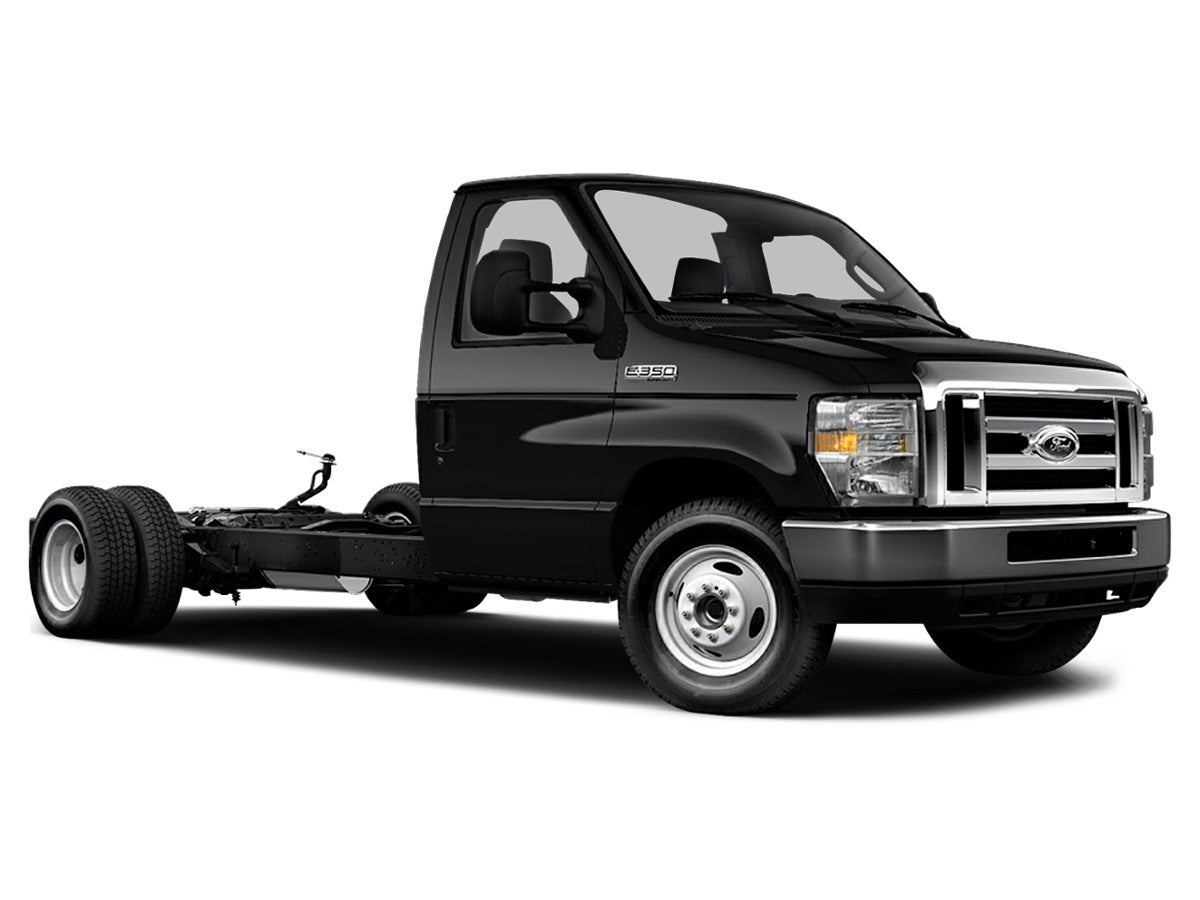 2016 Ford E-450SD Base