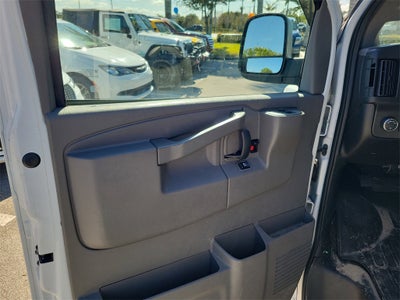 2019 Chevrolet Express 3500 LT Passenger