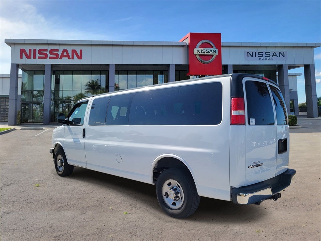 2019 Chevrolet Express 3500 LT Passenger