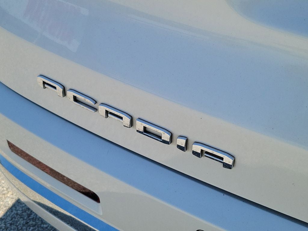 2021 GMC Acadia Denali