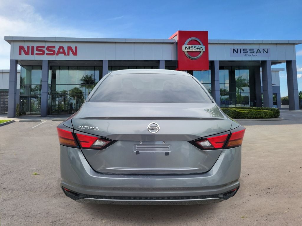 2022 Nissan Altima 2.5 S