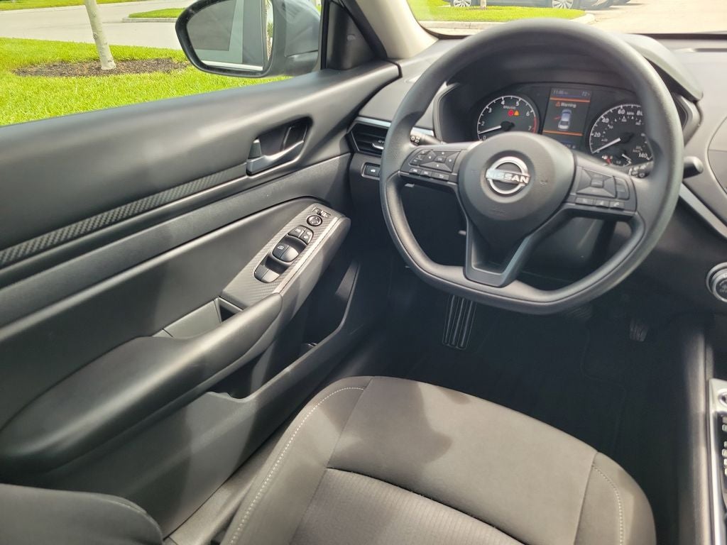 2023 Nissan Altima 2.5 S