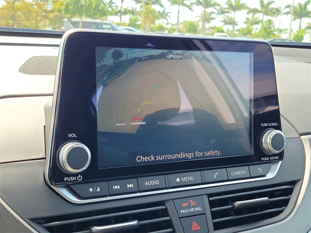 2025 Nissan Altima 2.5 SR