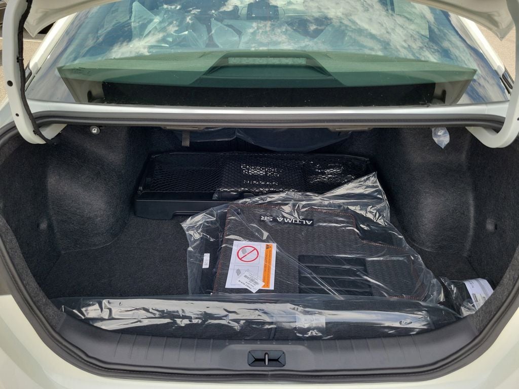 2025 Nissan Altima 2.5 SR