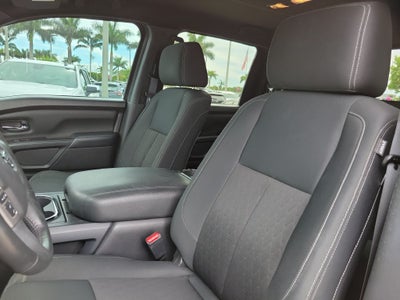 2019 Nissan Titan SV
