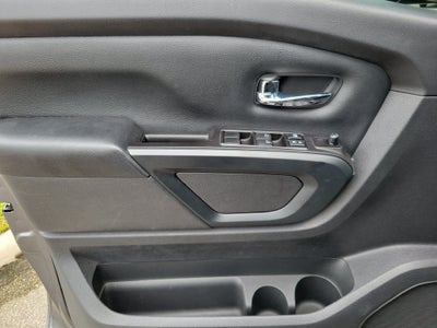 2019 Nissan Titan SV