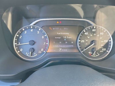 2023 Nissan Titan SV