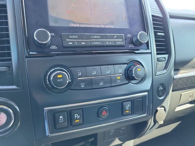 2023 Nissan Titan SV