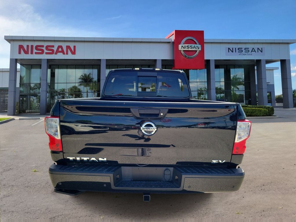 2021 Nissan Titan SV