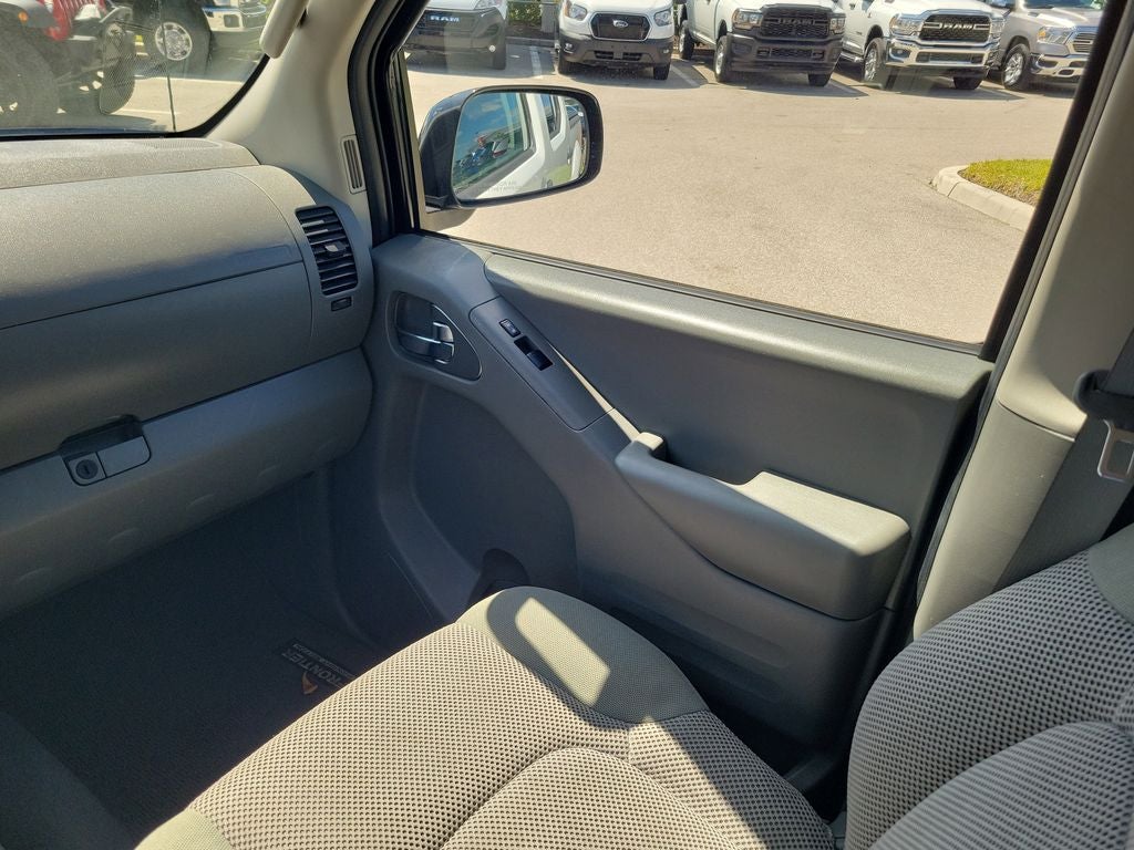 2019 Nissan Frontier SV