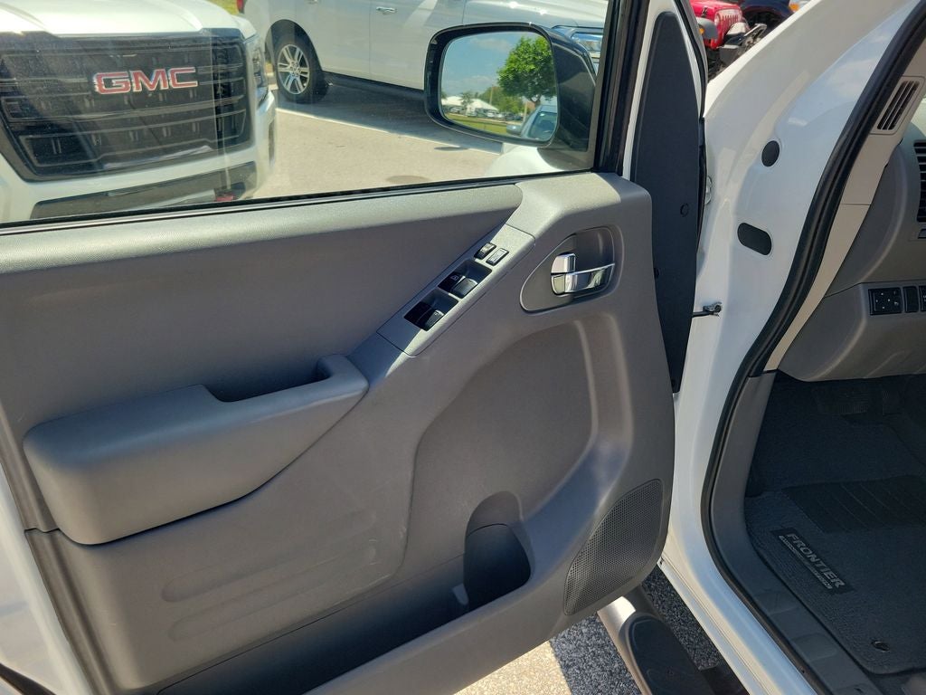 2019 Nissan Frontier SV