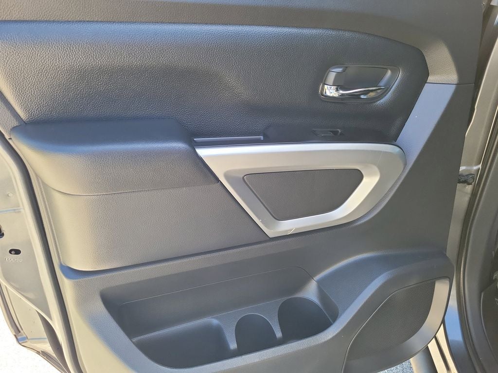 2019 Nissan Titan XD SV