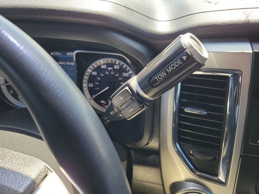 2019 Nissan Titan XD SV