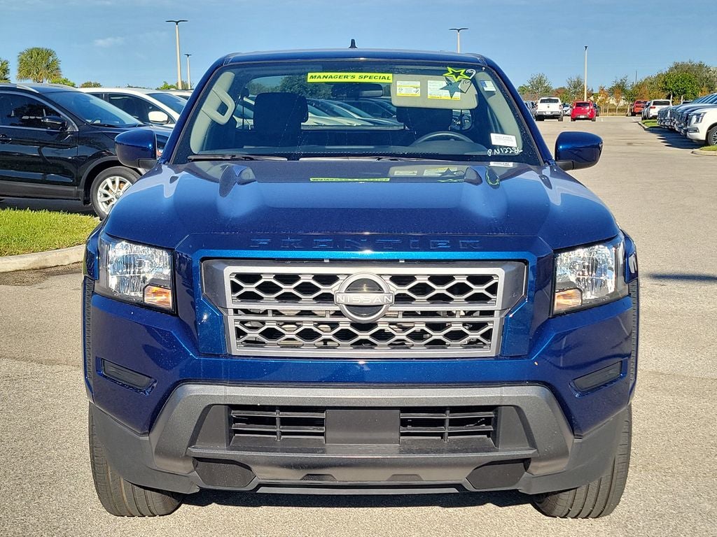 2023 Nissan Frontier SV