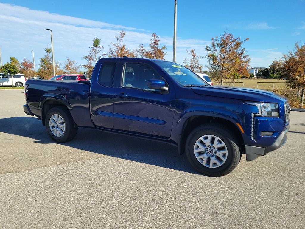 2023 Nissan Frontier SV