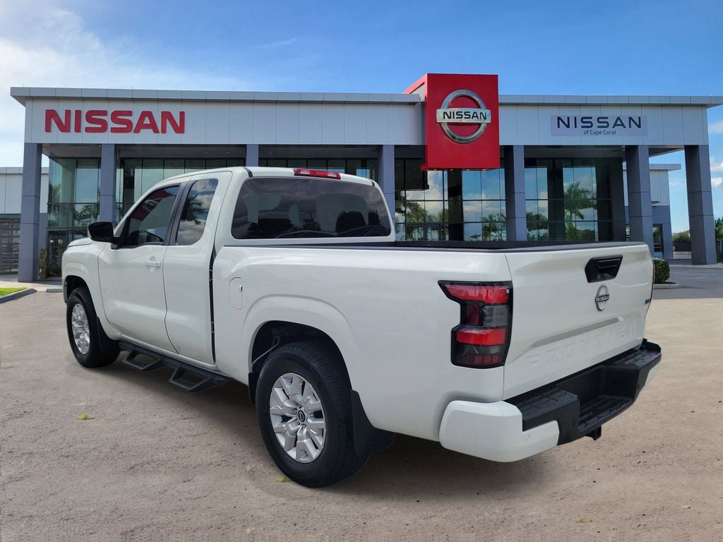 2022 Nissan Frontier SV