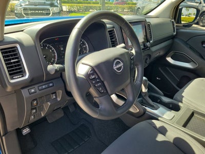 2024 Nissan Frontier SV