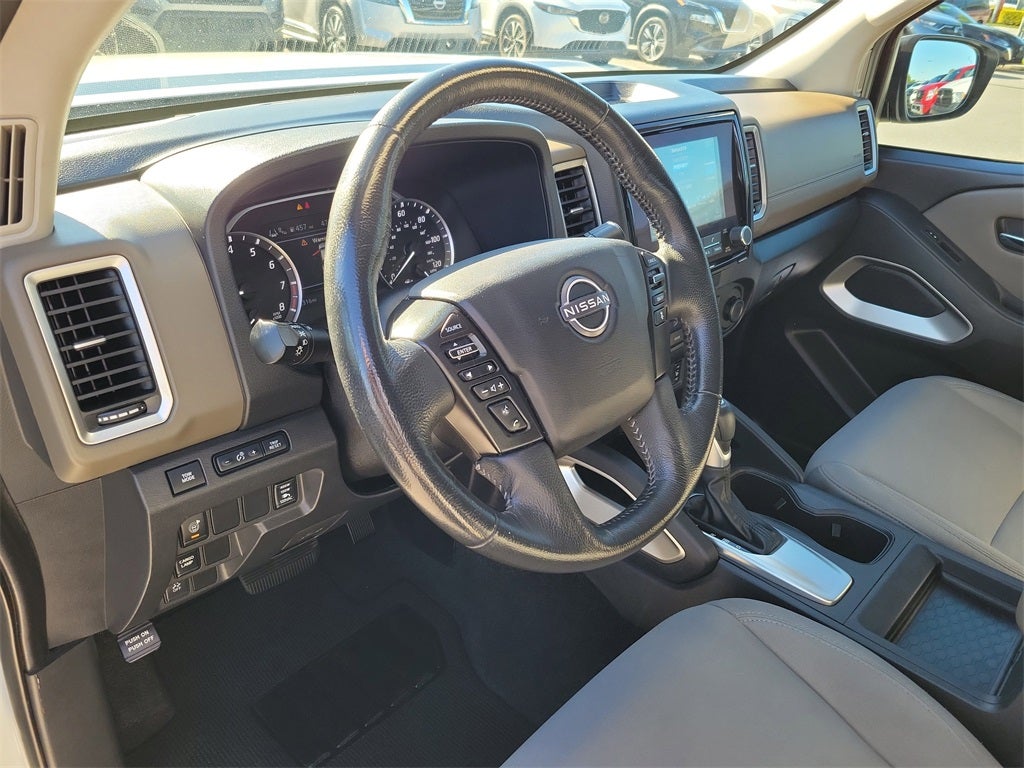 2022 Nissan Frontier SV