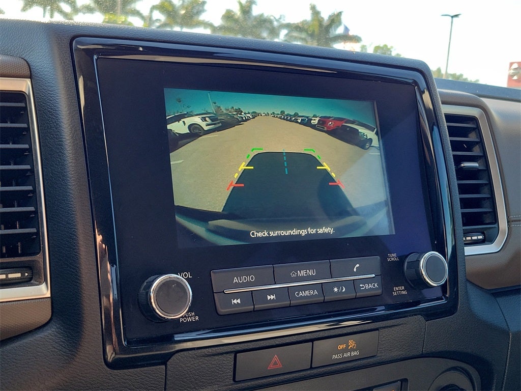 2022 Nissan Frontier SV