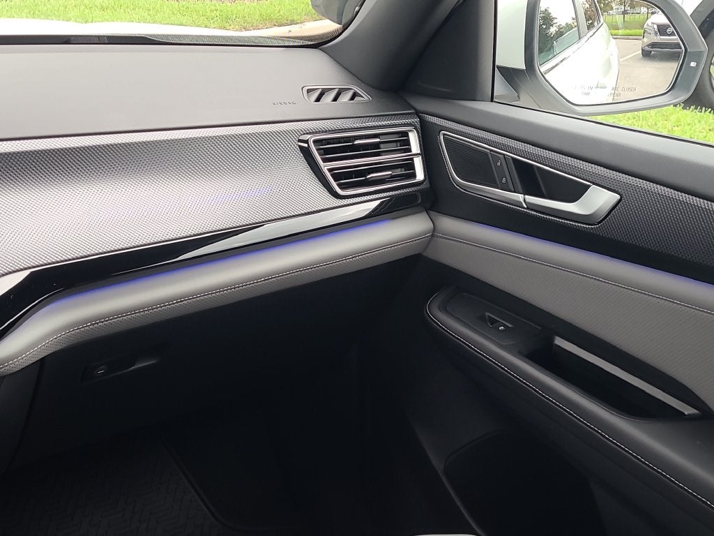 2024 Volkswagen Atlas Cross Sport 2.0T SEL