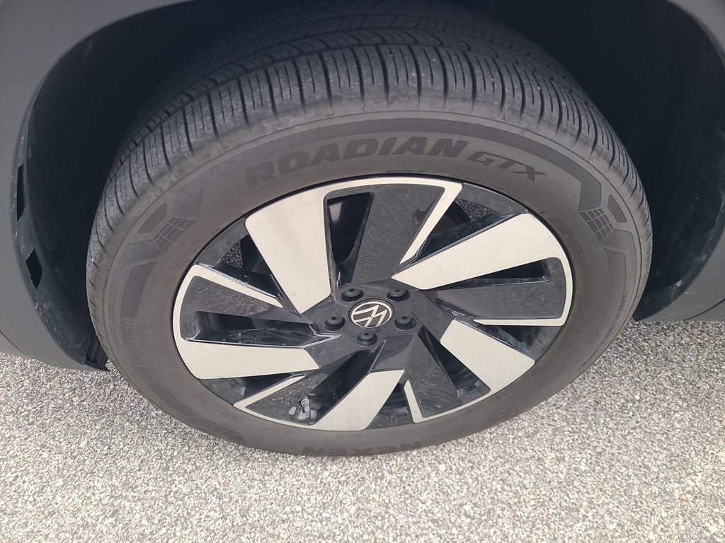 2024 Volkswagen Atlas Cross Sport 2.0T SEL