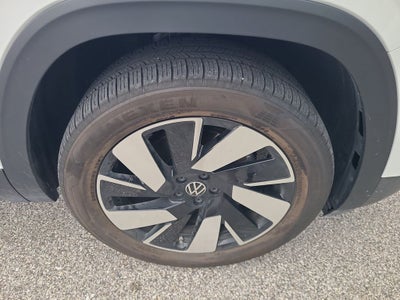 2024 Volkswagen Atlas Cross Sport 2.0T SEL