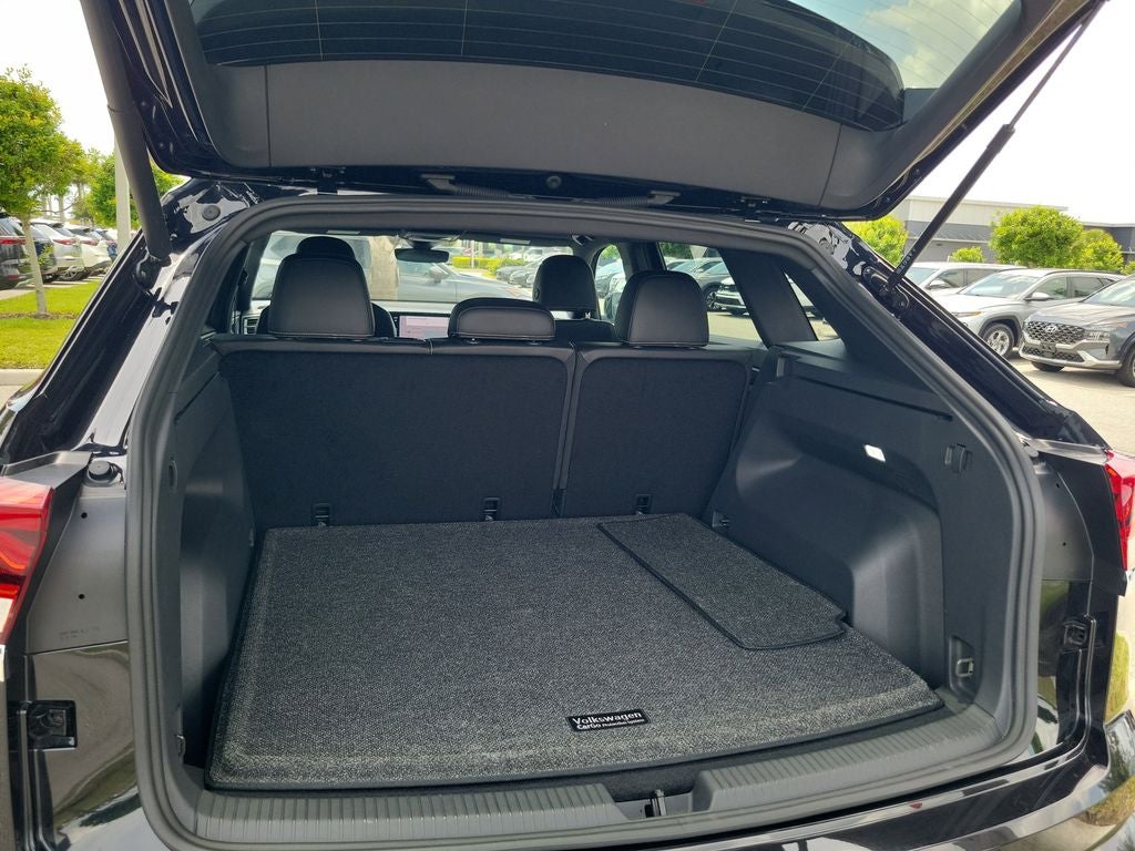 2024 Volkswagen Atlas Cross Sport 2.0T SE