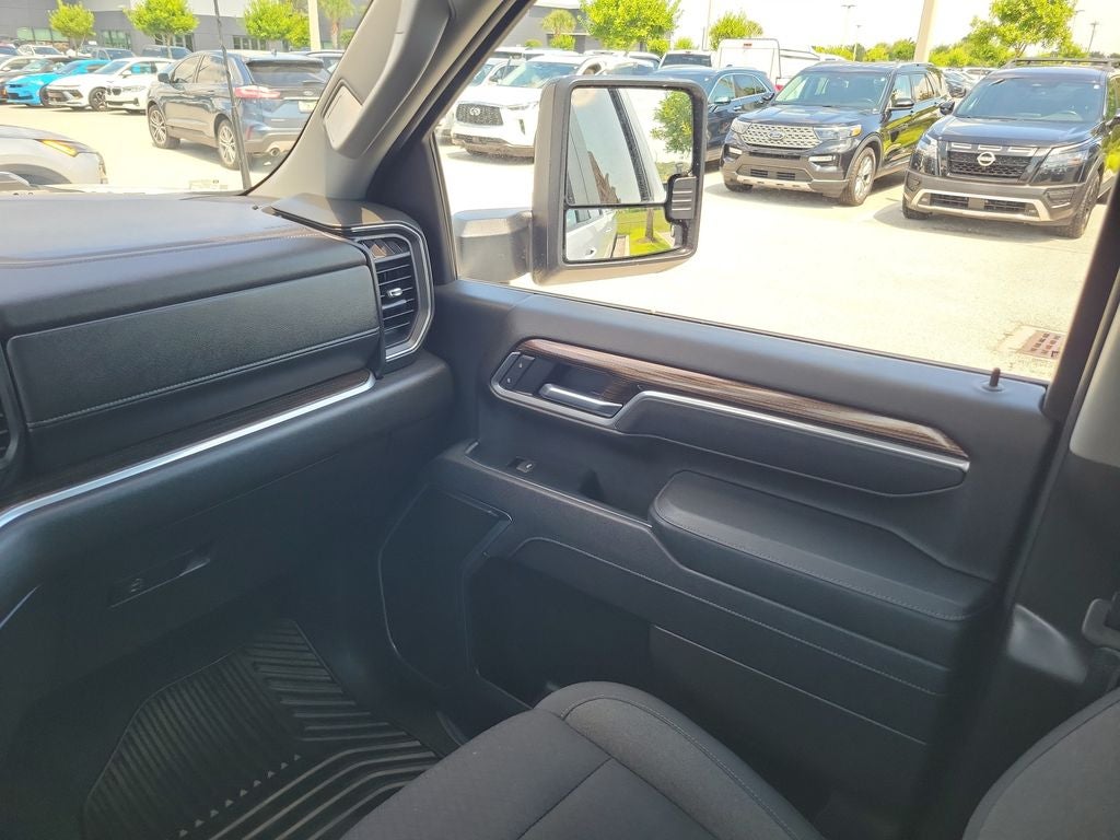2025 Chevrolet Silverado 2500HD LT