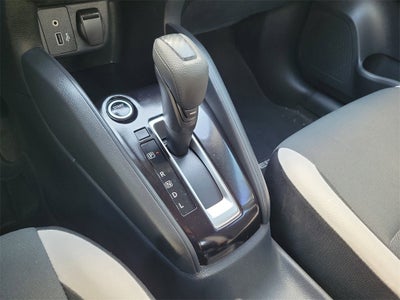 2022 Nissan Versa 1.6 SV