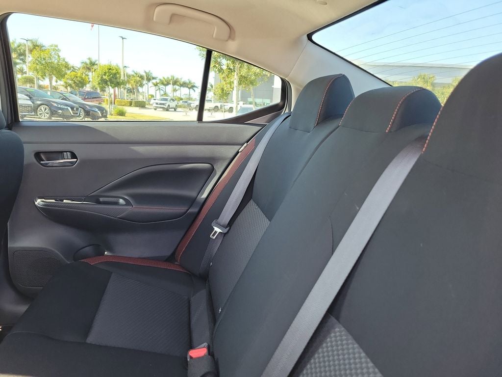 2025 Nissan Versa 1.6 SR